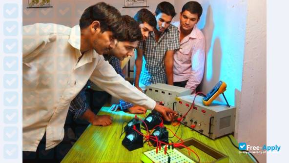 Photo de l’PDM College of Engineering #3