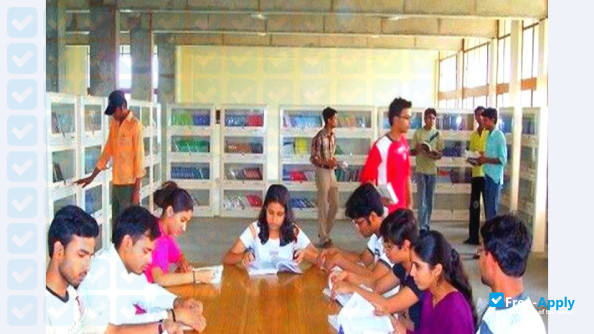 Photo de l’Baba Hira Singh Bhattal Institute of Engineering and Technology #7