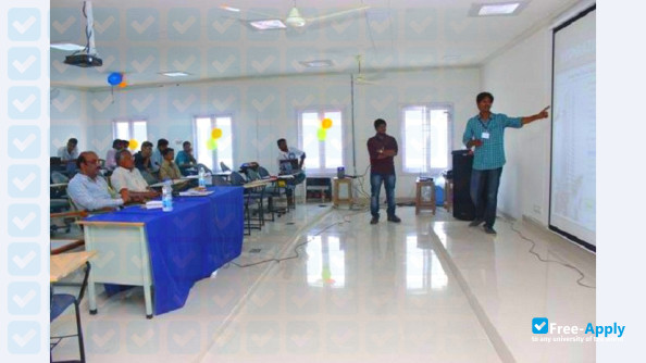 Foto de la Ashoka Engineering College #13