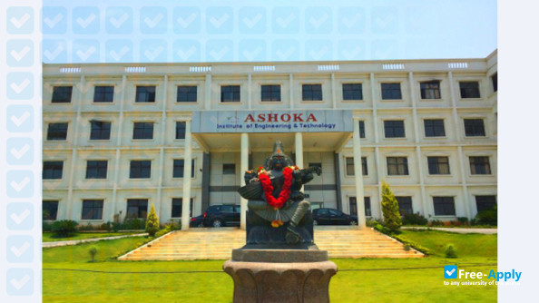 Foto de la Ashoka Engineering College #2