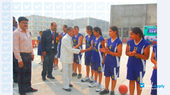 Institute of Advanced Management & Research photo #1