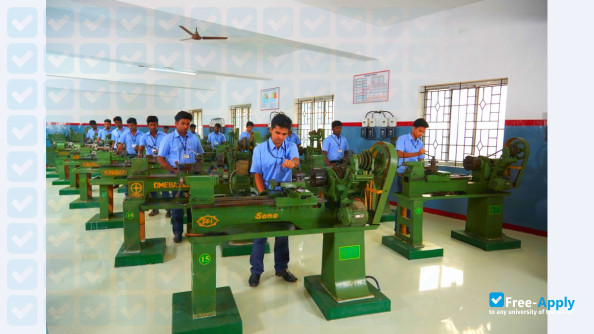 Foto de la Dhanalakshmi Srinivasan College of Engineering, Coimbatore #3
