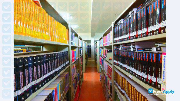 Foto de la Dhanalakshmi Srinivasan College of Engineering, Coimbatore #20