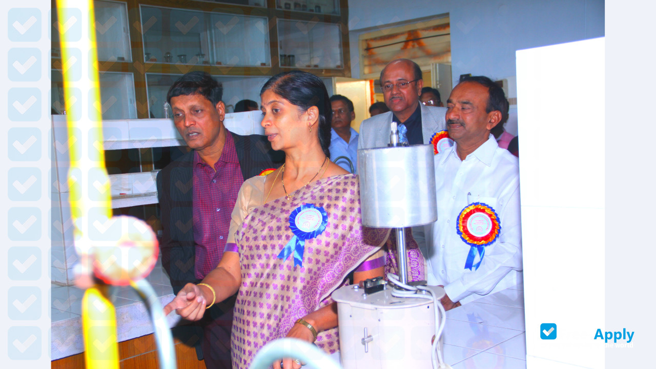Kasturba Gandhi Degree & PG College for Women photo #4