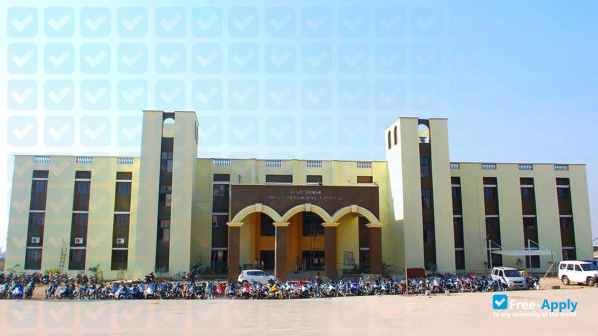 Photo de l’Rajiv Gandhi College of Engineering and Research Nagpur #5