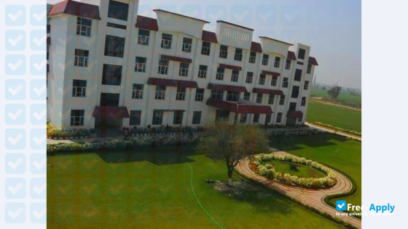 Shri Ram College of Engineering and Management фотография №10