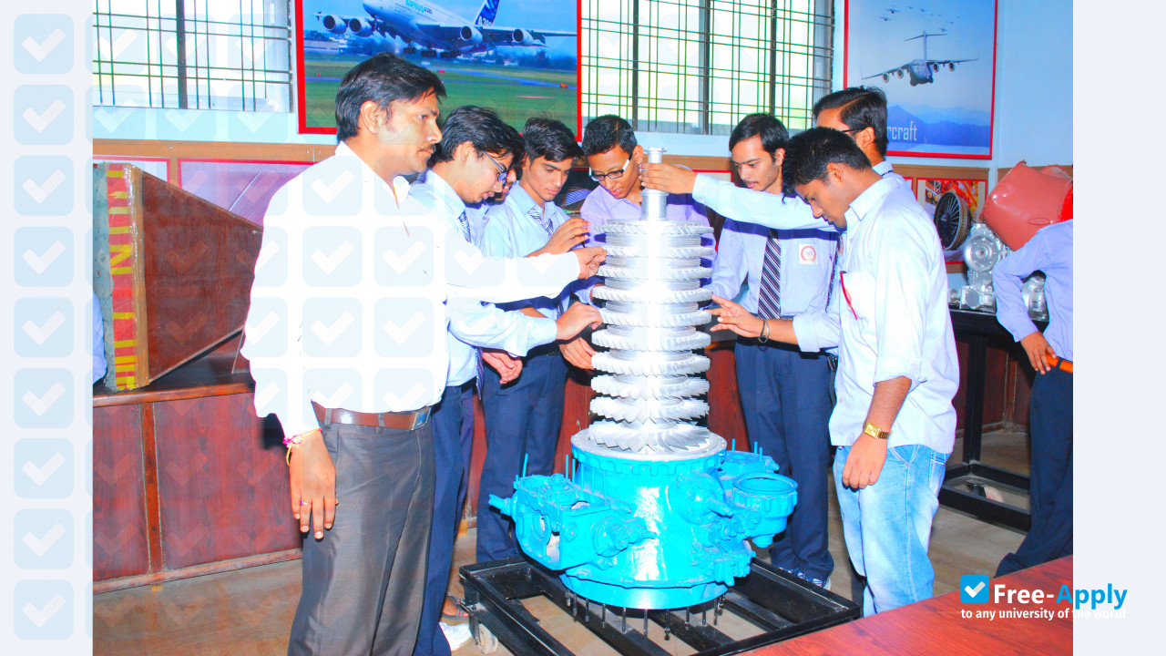 Feroze Gandhi Institute of Engineering and Technology photo #5