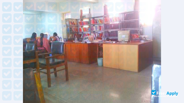 Shri Atmanand Jain Institute of Management and Technology фотография №5