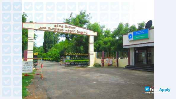 Foto de la Thanthai Periyar Government Institute of Technology #9
