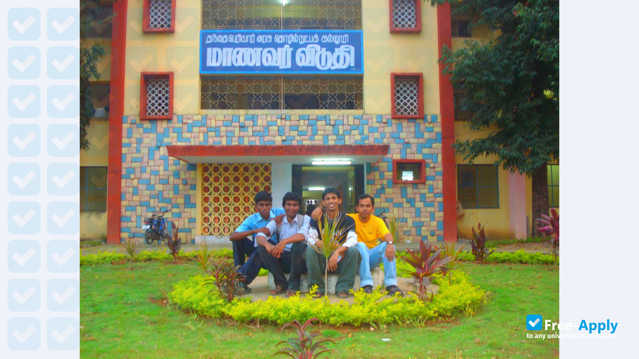 Foto de la Thanthai Periyar Government Institute of Technology #7