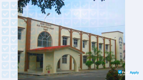 Foto de la Thanthai Periyar Government Institute of Technology #10