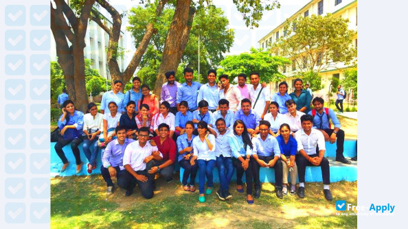 Foto de la R.D. Engineering College Ghaziabad #5