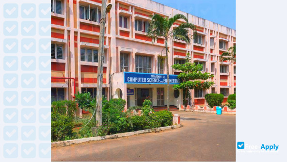 Maharaj Vijayaram Gajapathi Raj College of Engineering photo #4