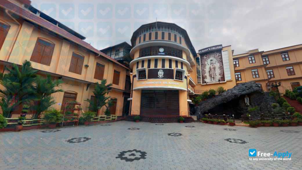 St Mary's College Thrissur photo