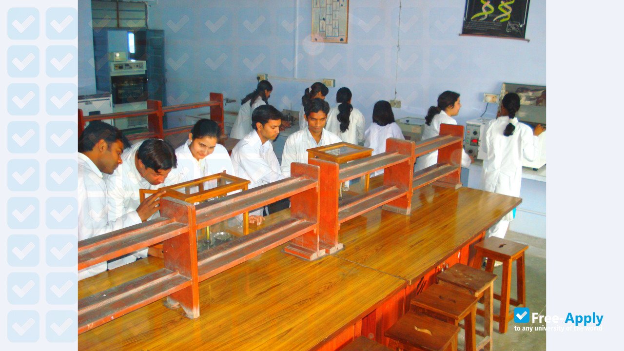 D A V College Muzaffarnagar фотография №4