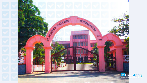 Photo de l’St Joseph's College Irinjalakuda #2