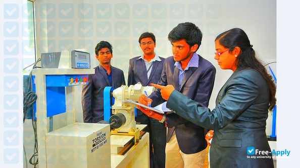 Foto de la AAA College of Engineering & Technology Sivakasi Virudhunagar #69