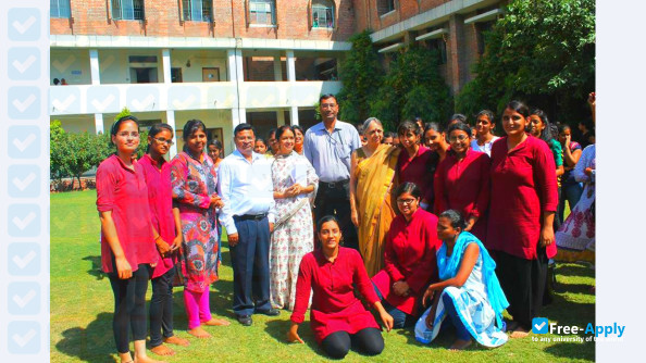 Bharati College University of Delhi фотография №4
