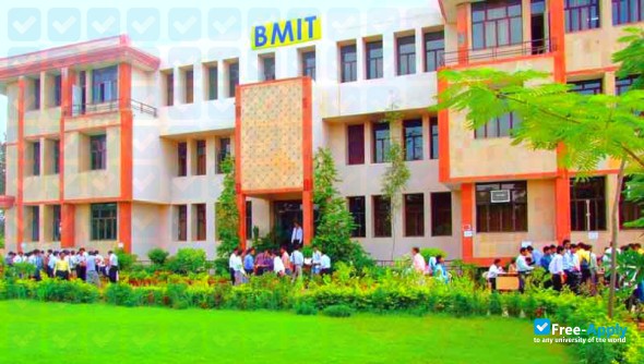 Photo de l’Baldev Ram Mirdha Institute of Technology #6