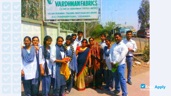 Career College Bhopal photo #7