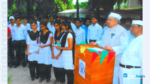Maulana Mazharul Haque Arabic & Persian University photo #4