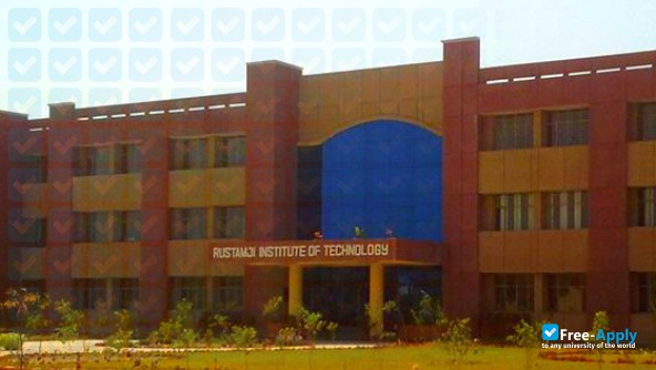 Rustamji Institute of Technology фотография №8
