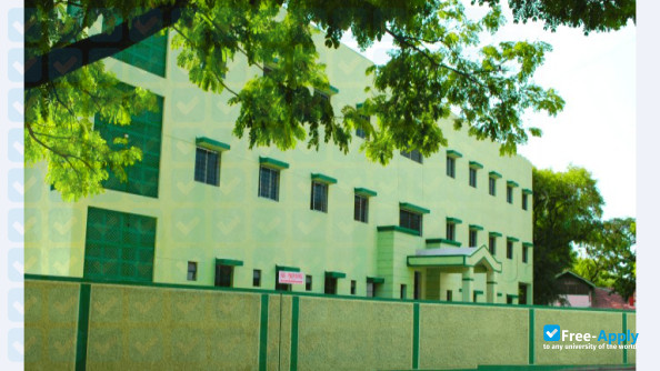 Ahmednagar College фотография №4