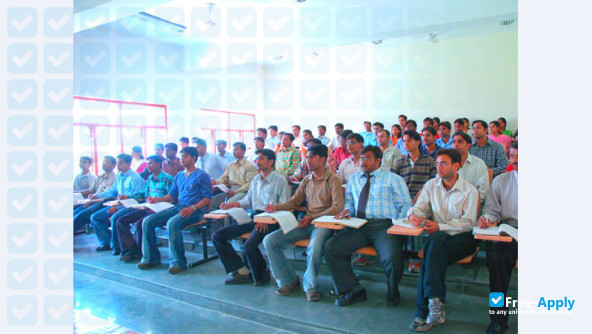 Foto de la University Institute of Engineering and Technology Kanpur #3