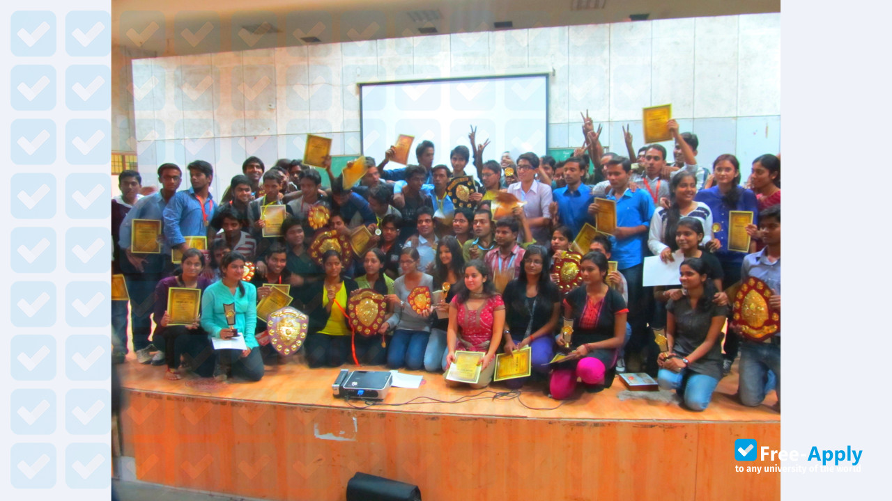 University Institute of Engineering and Technology Kanpur photo #2