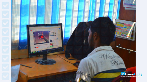 Photo de l’Barasat Government College #6