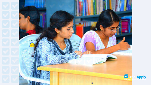 Foto de la Dhanalakshmi Srinivasan Institute of Technology Samayapuram #10
