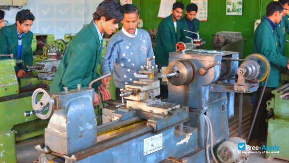 Foto de la Green Hills Engineering College #2