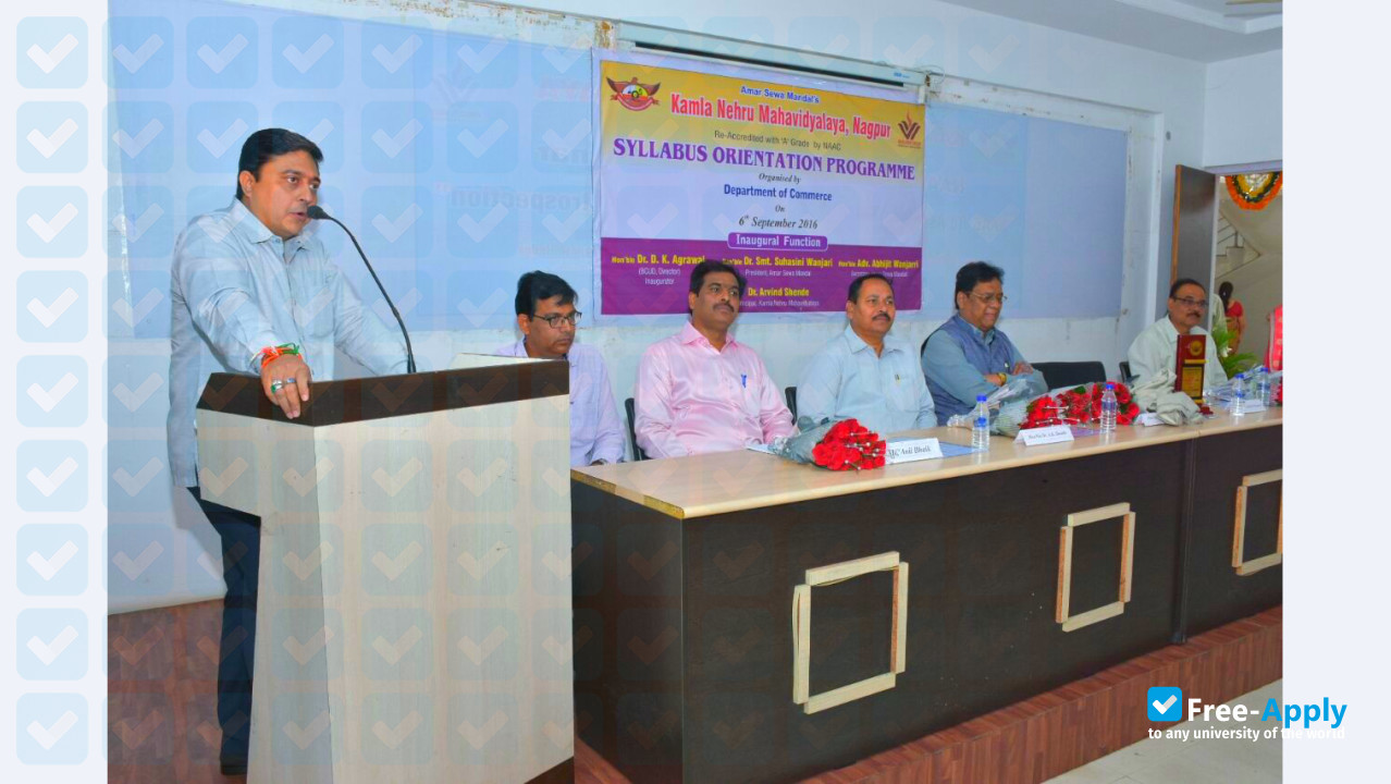 Foto de la Kamla Nehru Mahavidyalaya Nagpur #4