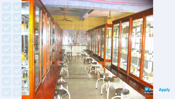 Nalanda Medical College & Hospital photo #3
