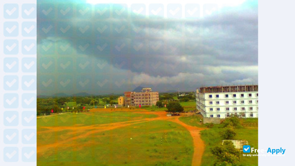 Photo de l’Sree Chaitanya Institute of Technological Sciences Karimnagar #2