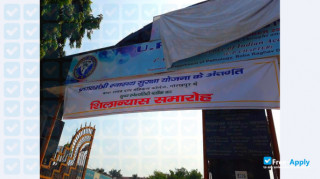 Miniatura de la Baba Raghav Das Medical College #2
