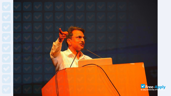 Foto de la Kurukshetra University Distance Education