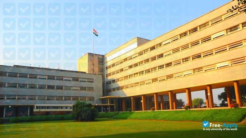 Tata Institute of Fundamental Research Graduate School photo #2