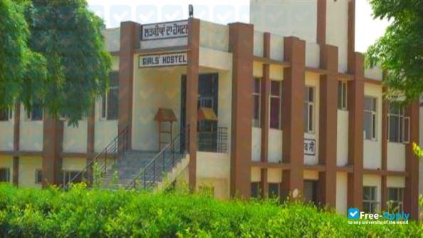 Photo de l’Sri Guru Tegh Bahadur Khalsa College #9
