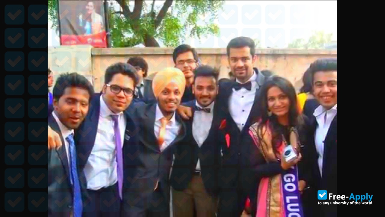 Photo de l’Sri Guru Tegh Bahadur Khalsa College #3