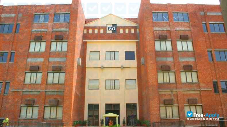 IILM College of Management Studies photo #5