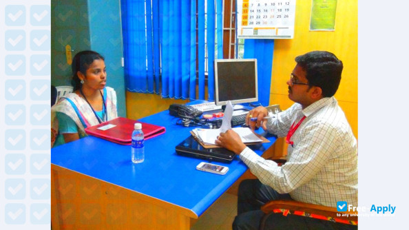 Dhanalakshmi Srinivasan Engineering College photo #4