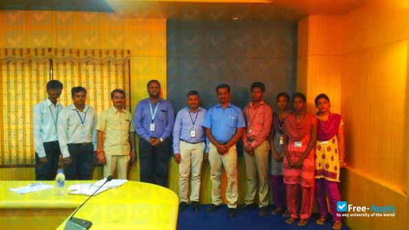 Dhanalakshmi Srinivasan Engineering College photo #1