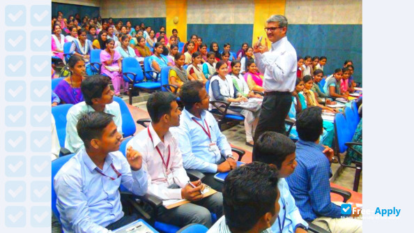 Dhanalakshmi Srinivasan Engineering College photo #3
