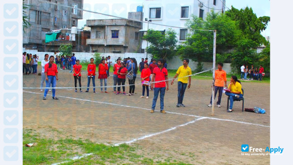 Datta Meghe Institute of Management Studies photo #3