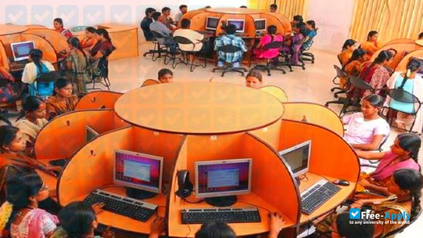 Photo de l’Kongu Arts and Science College #9