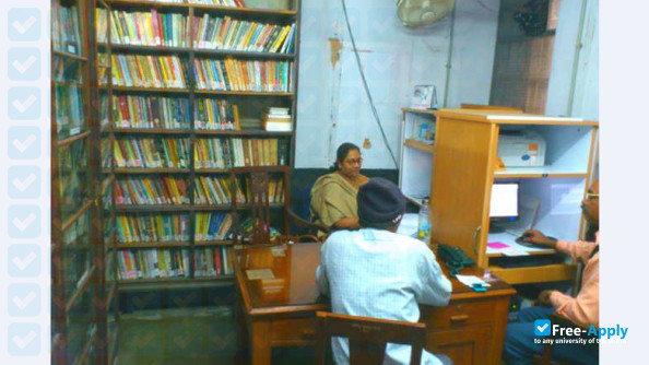 Photo de l’Sivanath Sastri College #7
