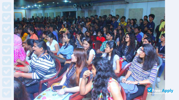 Foto de la Bhawanipur Education Society College #4