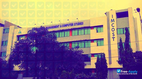 Photo de l’Institute of Management and Computer Studies #9