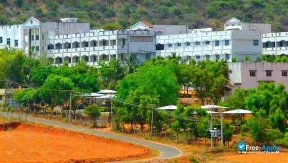 Nadar Saraswathi College Theni Tamilnadu India photo #4